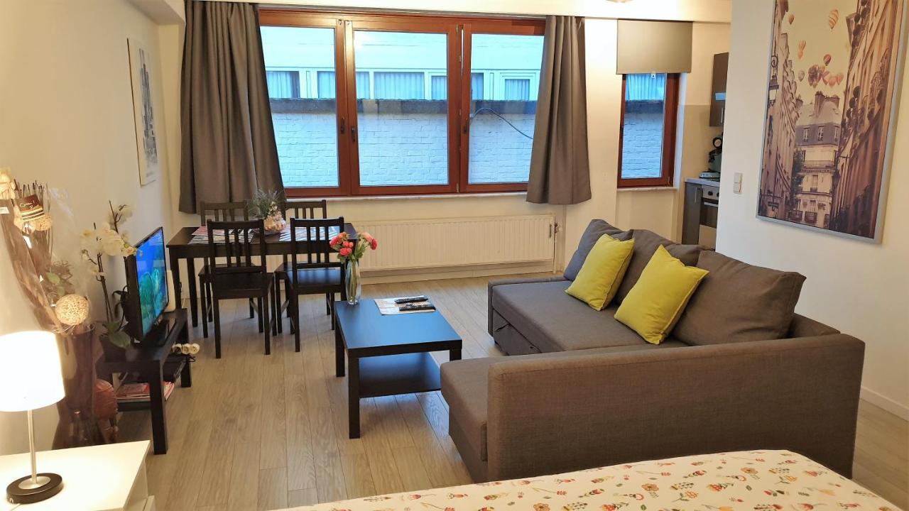 Apartment Chez Esmara Et Philippe Brussel Kamer foto