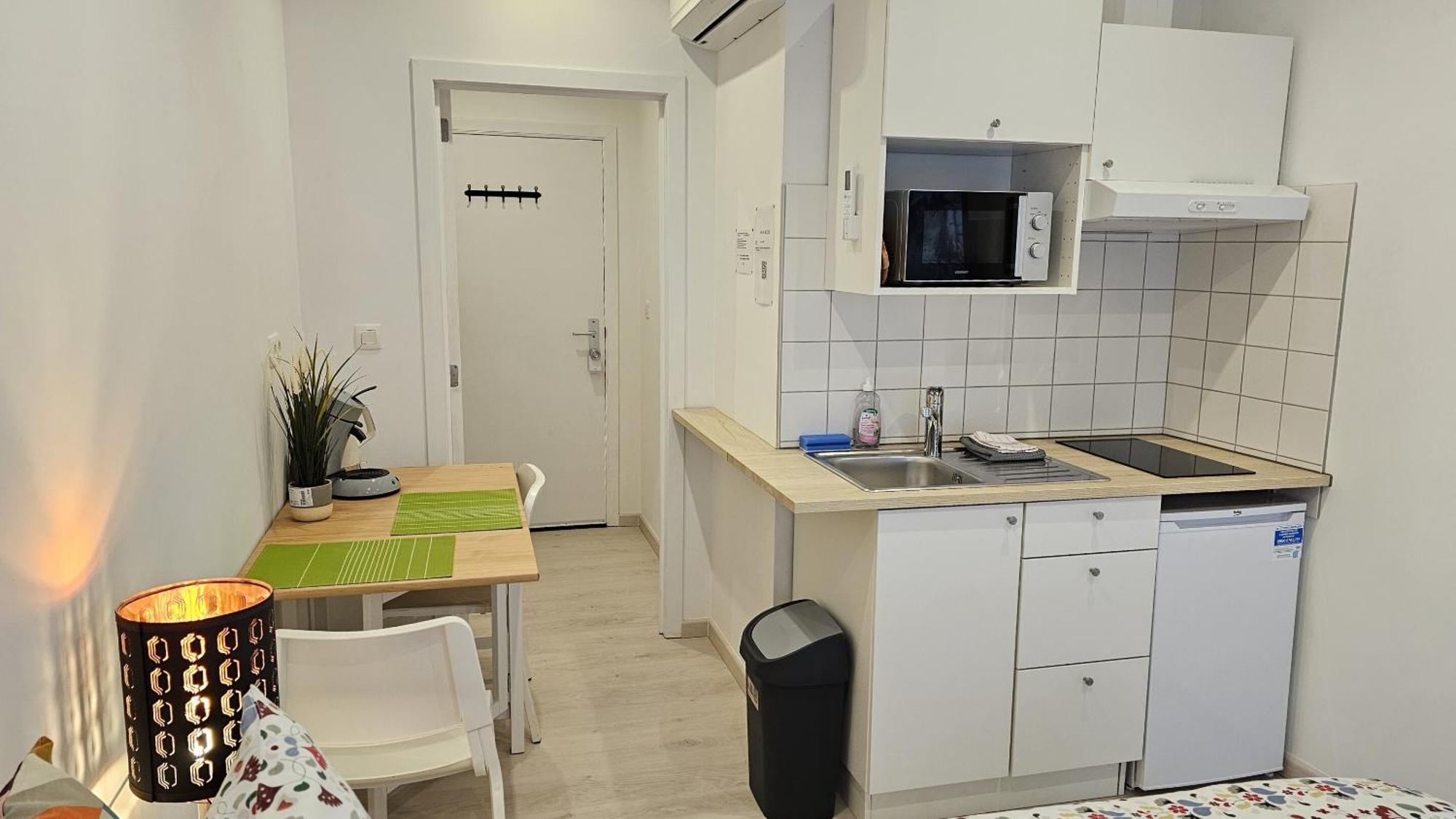 Apartment Chez Esmara Et Philippe Brussel Buitenkant foto