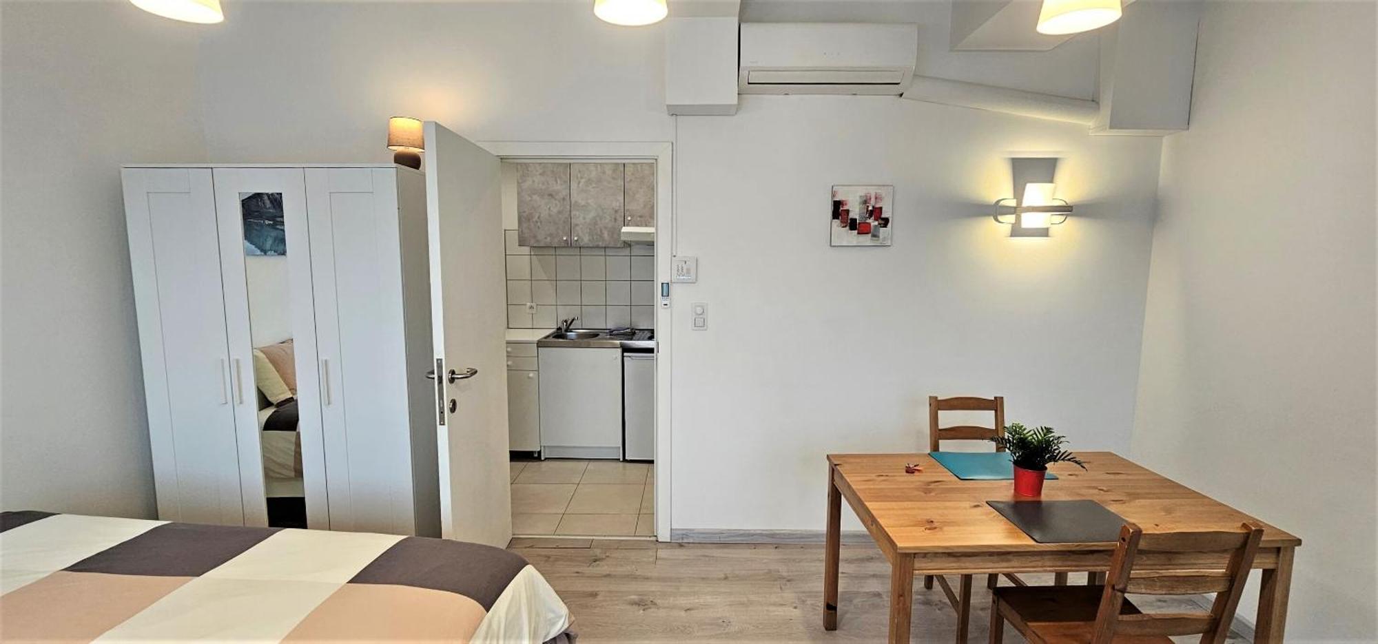 Apartment Chez Esmara Et Philippe Brussel Kamer foto